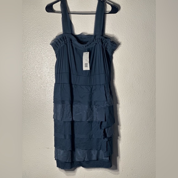 New BANANA REPUBLIC Blue Steel Tiered Ruffle Dress Silk
Stretch Knit Pullover XS - Picture 3 of 13